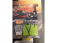 Auto noodkoffer, accu schroevendraaier set en momentsleutel