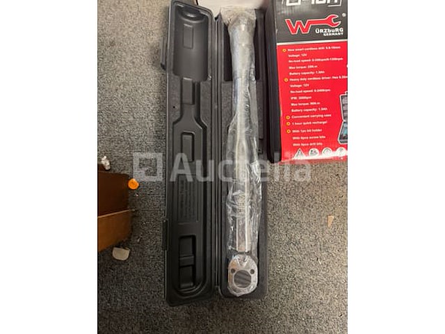 Auto noodkoffer, accu schroevendraaier set en momentsleutel - afbeelding 2 van  4