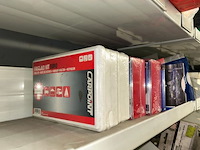 Auto onderdelen in rek - afbeelding 9 van  16