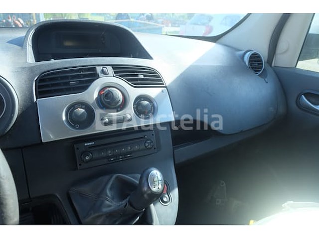 Auto (ongeluk - voor onderdelen) renault kangoo (2012-vin:vf1kw25b546979193) - afbeelding 25 van  58