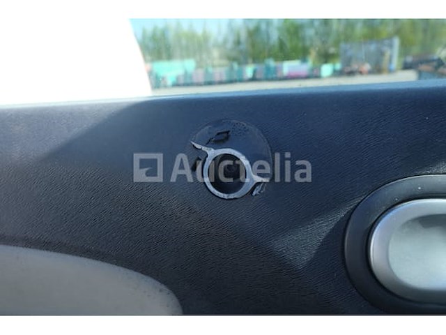 Auto (ongeluk - voor onderdelen) renault kangoo (2012-vin:vf1kw25b546979193) - afbeelding 32 van  58