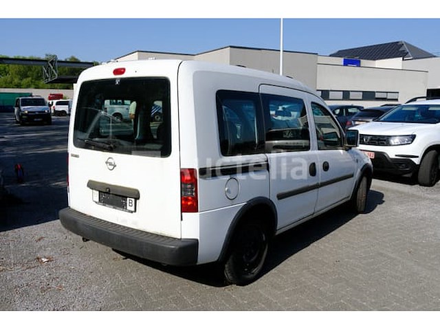 Auto opel combo (2015-94,774 km)(vin:w0l0xcf0684123888) - afbeelding 22 van  42