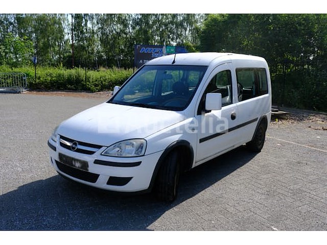 Auto opel combo (2015-94,774 km)(vin:w0l0xcf0684123888) - afbeelding 36 van  42