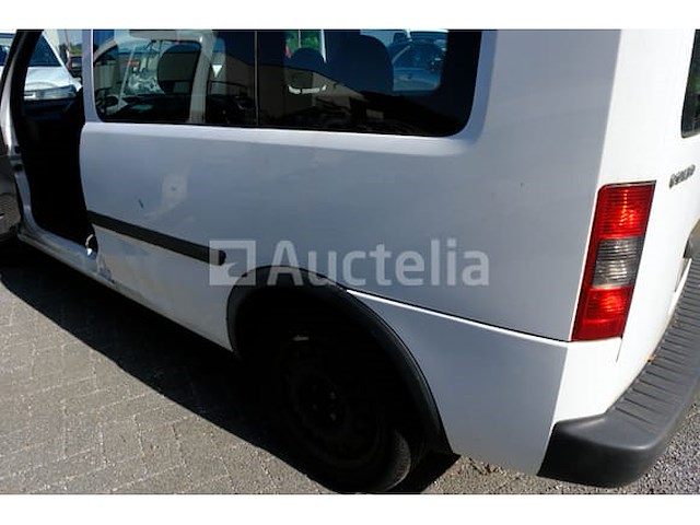 Auto opel combo (2015-94,774 km)(vin:w0l0xcf0684123888) - afbeelding 40 van  42