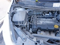 Auto opel corsa (2009-135,622 km) - afbeelding 25 van  60