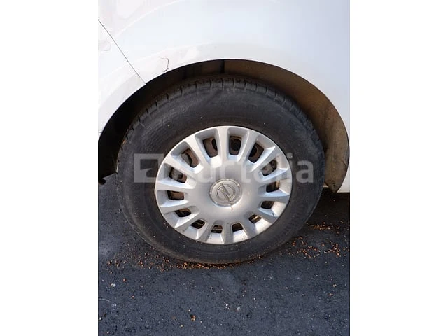 Auto opel corsa (2009-135,622 km) - afbeelding 30 van  60