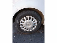 Auto opel corsa (2009-135,622 km) - afbeelding 30 van  60