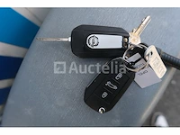 Auto opel crossland x (2018-115,612 km)(vin:w0v7h9ed0j4156014) - afbeelding 49 van  64