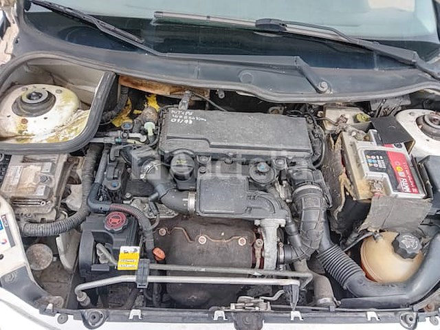 Auto peugeot 206+ 1.4 hdi (2009-vin:vf32u8hza9y111736) - afbeelding 6 van  10
