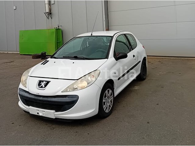 Auto peugeot 206+ 1.4 hdi (2009-vin:vf32u8hza9y111736) - afbeelding 9 van  10