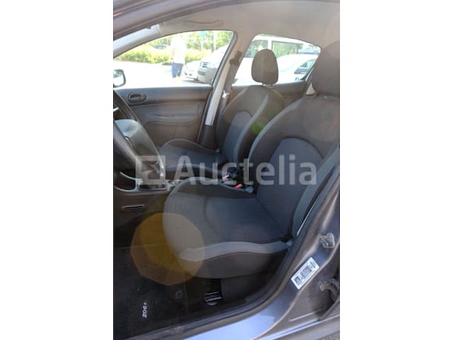 Auto peugeot 206+ (2010-67,458 km)(vin:vf32mkfwa9y147422) - afbeelding 2 van  42