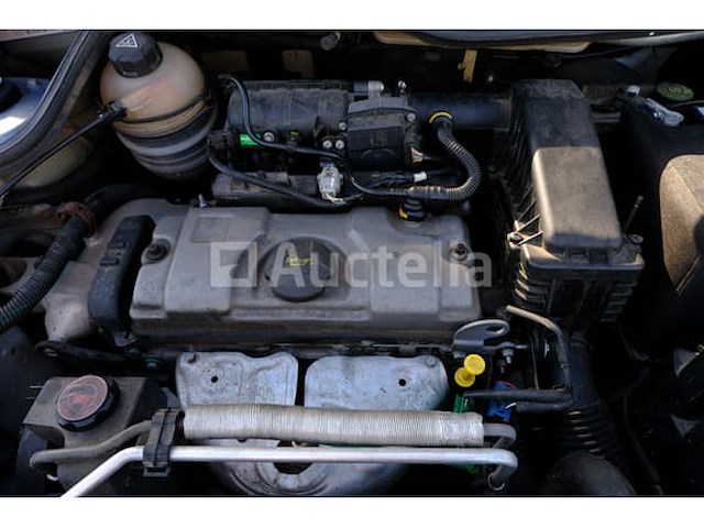 Auto peugeot 206+ (2010-67,458 km)(vin:vf32mkfwa9y147422) - afbeelding 38 van  42