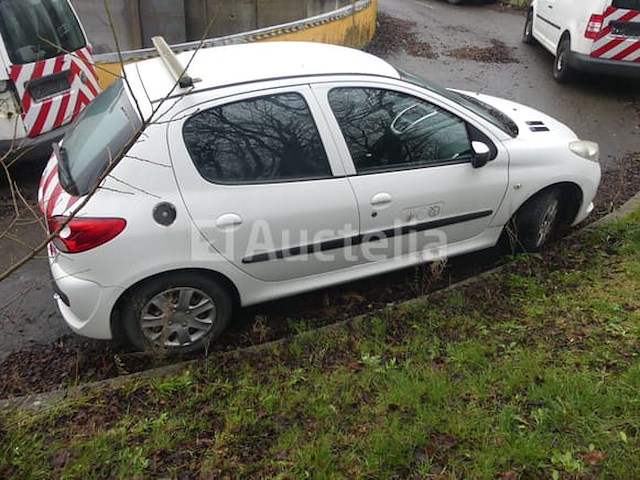 Auto peugeot 206+ (2010-93,338 km-vin:vf32mhfxa9y166539) - afbeelding 11 van  30