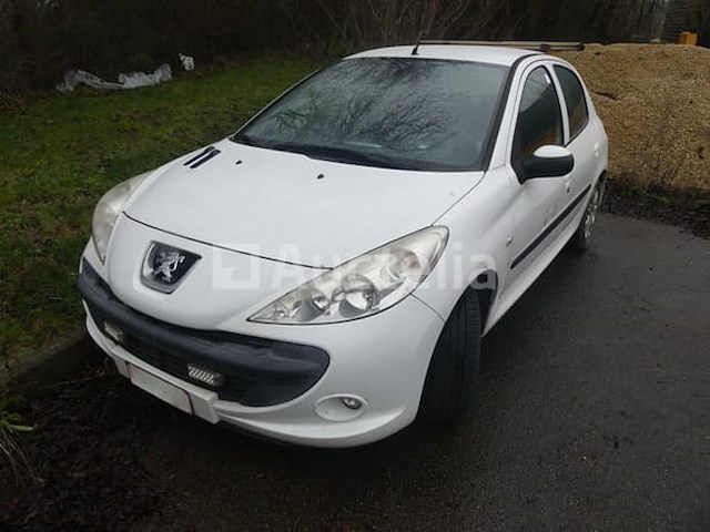 Auto peugeot 206+ (2010-93,338 km-vin:vf32mhfxa9y166539) - afbeelding 16 van  30