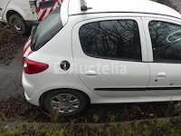 Auto peugeot 206+ (2010-93,338 km-vin:vf32mhfxa9y166539) - afbeelding 23 van  30