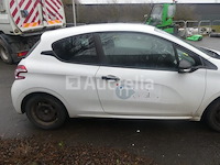 Auto peugeot 208 (2013-77,781 km-vin:vf3cazmz0ct145747) - afbeelding 7 van  24