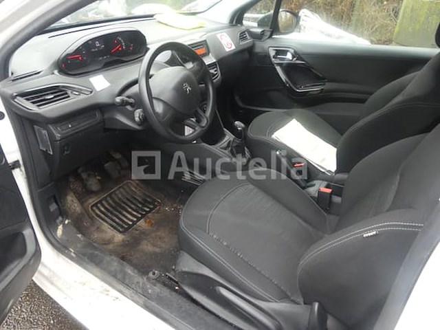 Auto peugeot 208 (2013-77,781 km-vin:vf3cazmz0ct145747) - afbeelding 1 van  24