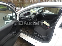 Auto peugeot 208 (2013-77,781 km-vin:vf3cazmz0ct145747) - afbeelding 12 van  24
