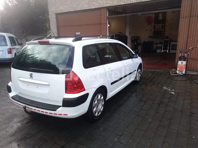 Auto peugeot 307 stationwagen (2007-115,438 km)(vin:vf33e9hxc85068911) - afbeelding 26 van  32