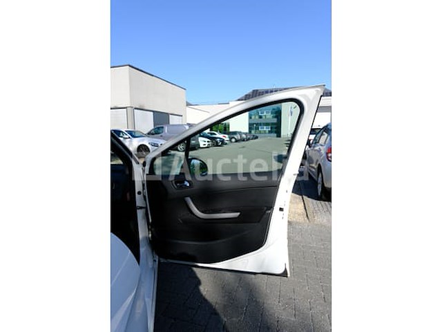 Auto peugeot 308 (2010-147,666 km)(vin:vf34c5fs0ay171561) - afbeelding 32 van  37