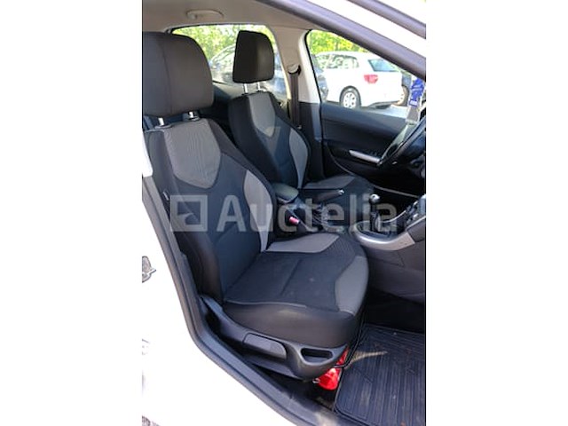 Auto peugeot 308 (2010-147,666 km)(vin:vf34c5fs0ay171561) - afbeelding 33 van  37