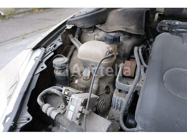 Auto peugeot 508 sw (2012-269,799 km-vin:vf38erhr8cl070627) - afbeelding 37 van  52