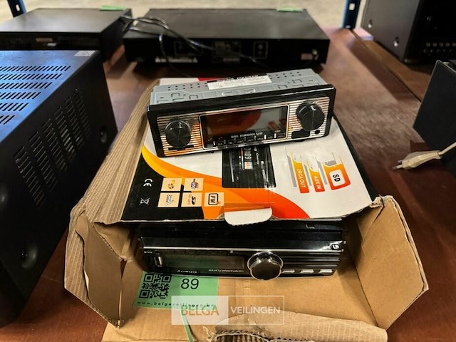 Auto radio's - afbeelding 2 van  2