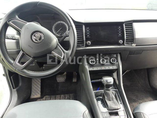 Auto skoda kodiaq (2020-175.000 km-vin:tmbjb7ns4l8023496) - afbeelding 23 van  26