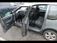 Auto skoda roomster (2012-110.147 km-vin:tmbnl65joc7035280) - afbeelding 2 van  47