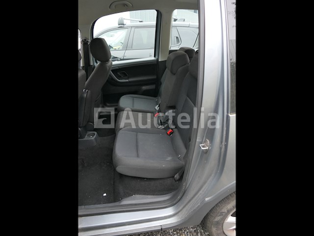 Auto skoda roomster (2012-110.147 km-vin:tmbnl65joc7035280) - afbeelding 10 van  47