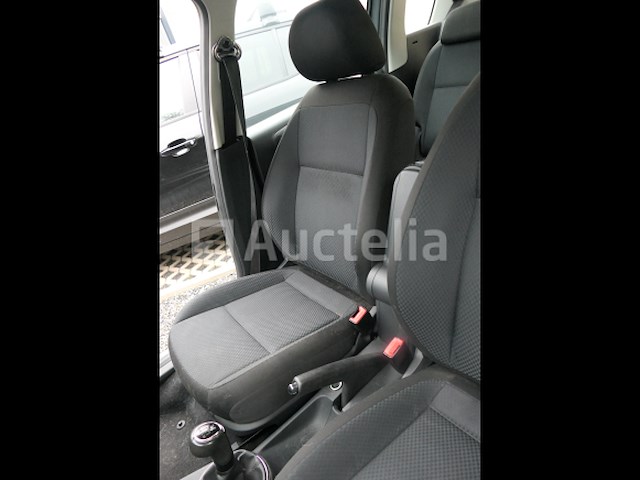 Auto skoda roomster (2012-110.147 km-vin:tmbnl65joc7035280) - afbeelding 18 van  47