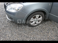 Auto skoda roomster (2012-110.147 km-vin:tmbnl65joc7035280) - afbeelding 19 van  47