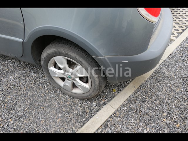 Auto skoda roomster (2012-110.147 km-vin:tmbnl65joc7035280) - afbeelding 22 van  47