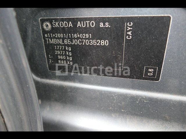 Auto skoda roomster (2012-110.147 km-vin:tmbnl65joc7035280) - afbeelding 26 van  47