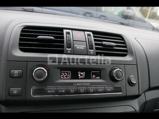 Auto skoda roomster (2012-110.147 km-vin:tmbnl65joc7035280) - afbeelding 43 van  47