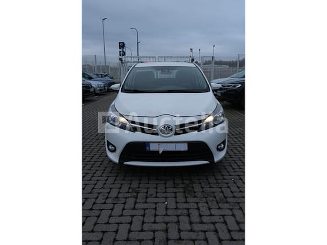 Auto toyota verso (2017-151,760 km-vin:nmtde26r70r058364) - afbeelding 12 van  55