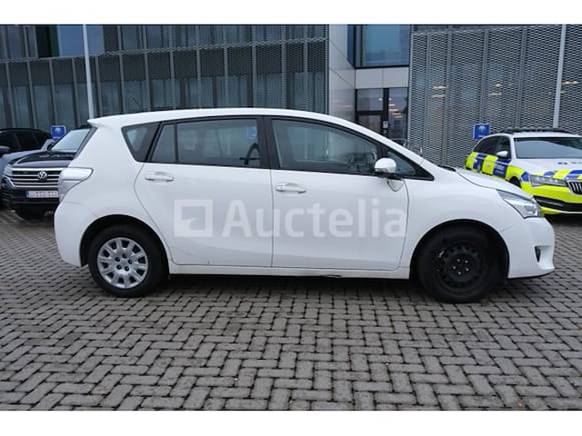 Auto toyota verso (2017-151,760 km-vin:nmtde26r70r058364) - afbeelding 23 van  55