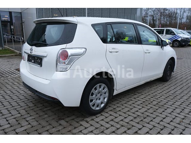 Auto toyota verso (2017-151,760 km-vin:nmtde26r70r058364) - afbeelding 52 van  55