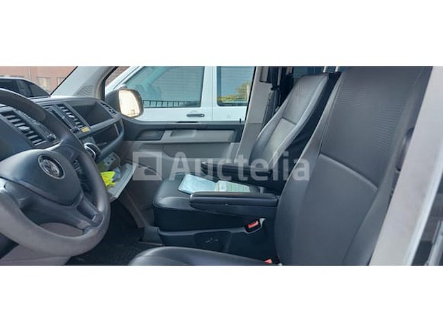 Auto volkswagen kombi t6-d (2019-322,780 km-vin:wv2zzz7hzkh122522) - afbeelding 4 van  15