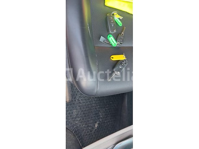 Auto volkswagen kombi t6-d (2019-322,780 km-vin:wv2zzz7hzkh122522) - afbeelding 12 van  15