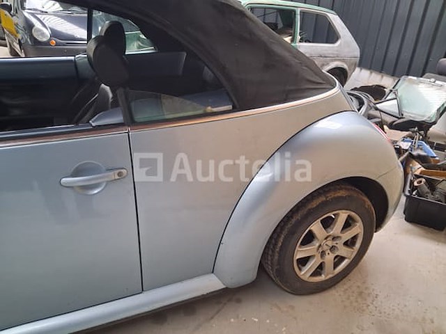 Auto volkswagen nieuwe kever cabriolet (2004-264,978 km-vin:wvwzzz1yz4m341809) - afbeelding 5 van  21