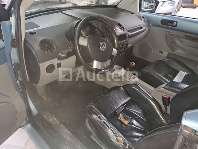 Auto volkswagen nieuwe kever cabriolet (2004-264,978 km-vin:wvwzzz1yz4m341809) - afbeelding 15 van  21