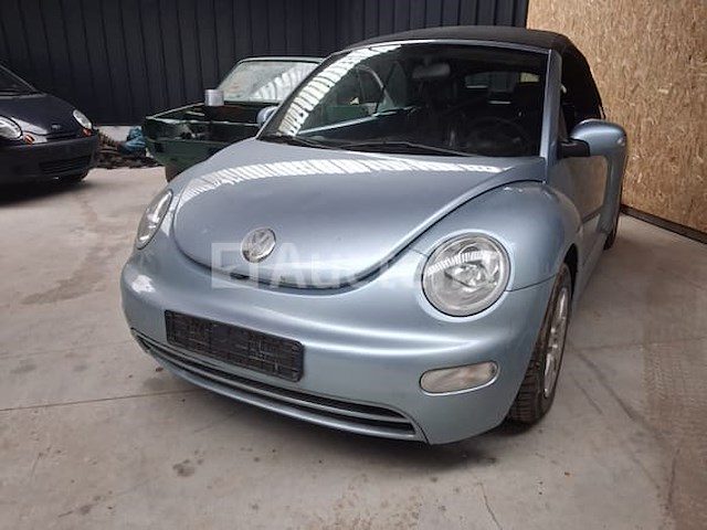 Auto volkswagen nieuwe kever cabriolet (2004-264,978 km-vin:wvwzzz1yz4m341809) - afbeelding 17 van  21