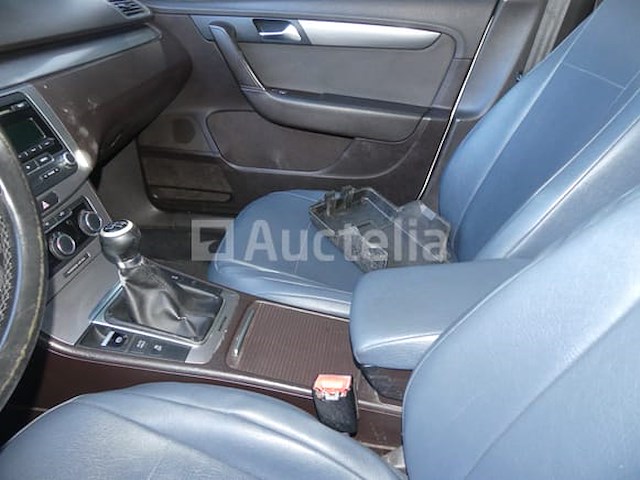 Auto volkswagen passat estate (2011-291,315 km)(vin: wvwzzz3czce093270) - afbeelding 1 van  42