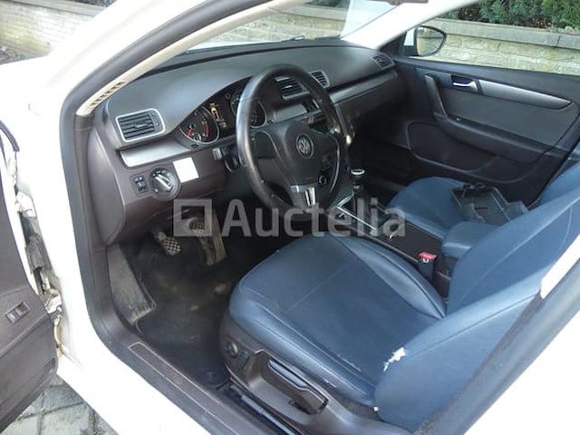 Auto volkswagen passat estate (2011-291,315 km)(vin: wvwzzz3czce093270) - afbeelding 16 van  42
