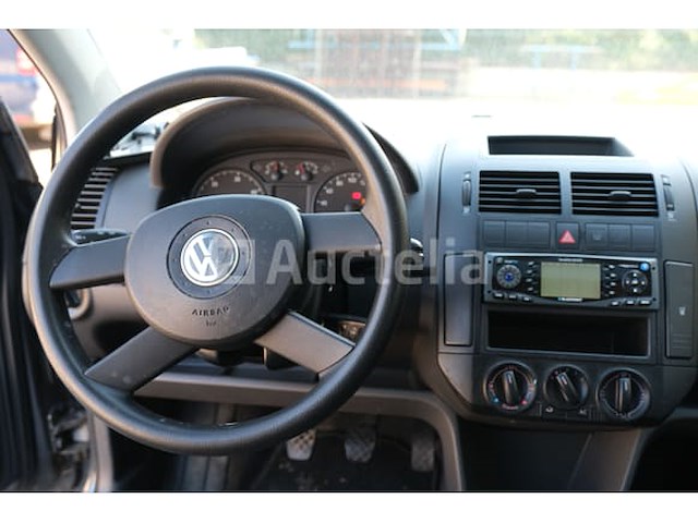 Auto volkswagen polo tdi (2003-152,825 km) - afbeelding 27 van  61