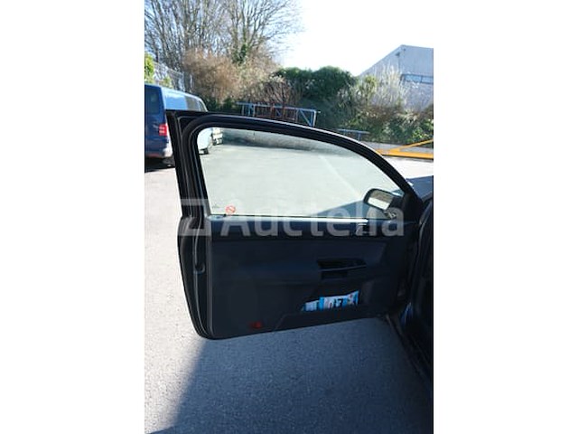 Auto volkswagen polo tdi (2003-152,825 km) - afbeelding 33 van  61