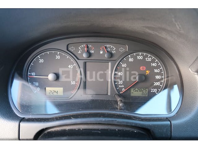 Auto volkswagen polo tdi (2003-152,825 km) - afbeelding 34 van  61