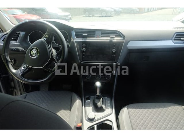 Auto volkswagen tiguan (2018-256,655 km) - afbeelding 2 van  57