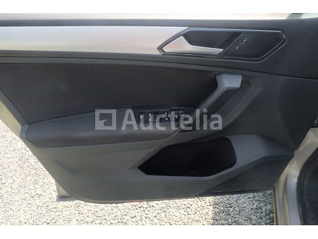 Auto volkswagen tiguan (2018-256,655 km) - afbeelding 11 van  57